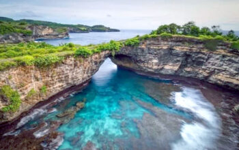 Nusa Penida Pesona Tour Service Nusa Beach Travel